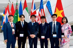 A group photo of the Vietnamese national team to the International Biology Olympiad (IBO) 2024 (Source: Vietnam's Ministry of Education and Training)