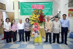 Holiday greetings from HCM City to local Muslims