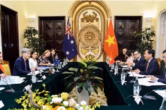 Vietnamese, Australian foreign ministers hold talks