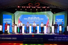 SEA Games 31: Hanoi Great Souvenirs 2022 opens