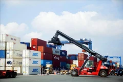Vietnam posts trade surplus of 9.4 billion USD in 10 months