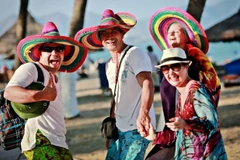 Foreign arrivals to Vietnam surge in March 