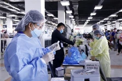 Laos continues streamlining entry procedures