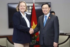 NA Chairman vows favourable conditions for Vietnam-UK trade ties