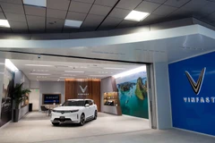 VinFast opens six stores in California, US