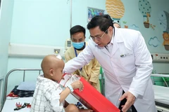 2,500 children suffer from cancer in Vietnam every year