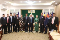 Vietnam Fatherland Front delegation visits Cambodia