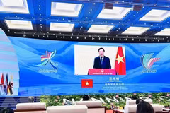 Deputy PM attends opening of 19th CAEXPO, CABIS