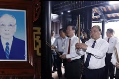 Leaders pay homage to late State Council Chairman Vo Chi Cong on birth anniversary