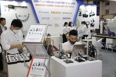Processing and manufacturing enterprises connect to expand markets