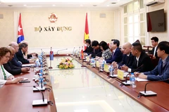 Vietnam, Cuba to enhance trade, investment ties