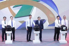 PM attends launch of VTV Can Tho channel