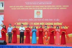 Hai Phong exhibition highlights national development achievements