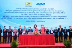 Vietnamese, Lao businesses work to speed up strategic cooperation projects