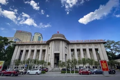 State Bank adjusts USD/VND exchange rate band to 5%