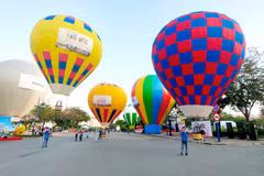 Hot air balloon festival debuts in HCM City