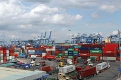 HCM City approves 50% port infrastructure fee cut