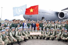 Vietnam's engineering unit, field hospital leave for UN peacekeeping missions