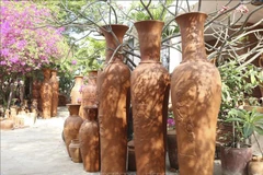 Bau Truc ancient pottery village in Ninh Thuan resumes production in new normal
