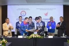 Vietnam to help Cambodia organise e-sports events at next SEA Games