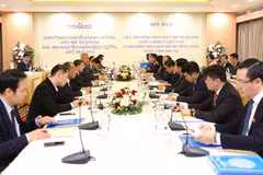 Hanoi, Vientiane share working experience of people-elected agencies