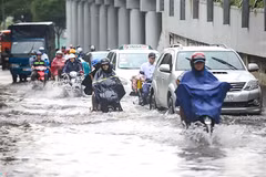 Poor urban development cause of flooding, congestion in HCM City: experts
