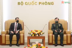 Vietnam, Azerbaijan agree to enhance defence ties