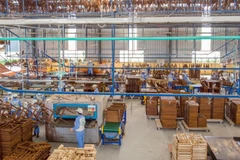Vietnam, Laos aiming for 2 billion USD in bilateral trade