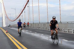 Vietnamese female placed first at VNG IRONMAN 70.3 
