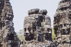 Cambodia's tourism sees fast recovery despite Omicron 