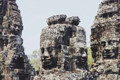 Cambodia's tourism sees fast recovery despite Omicron 
