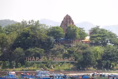 Thousands of pilgrims attend Ponagar Temple Festival
