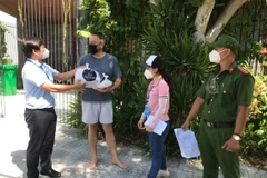 Da Nang supports foreigners facing difficulties due to COVID-19