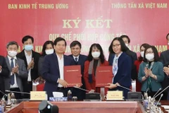 VNA, Party Central Committee’s Economic Commission promote collaboration