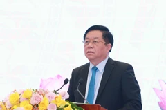 Mindset in external information service needs reform: official