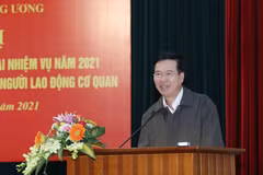 Commission to ensure 13th National Party Congress’s press centre runs smoothly