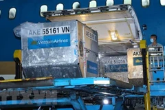 300 Japan-UNICEF supported vaccine refrigerators arrive in Vietnam