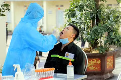 Quang Ninh expands COVID-19 testing on risky groups