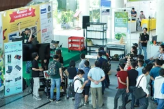 Online trade fairs, exhibitions boom