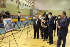 Photo exhibition marks anniversary of Vietnam-Algeria diplomatic ties