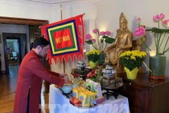 Embassy in Canada holds online Hung Kings worship ceremony
