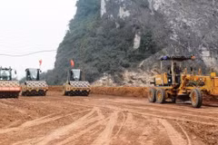 Ministry proposes use of State budget for eight projects of Eastern North-South Expressway