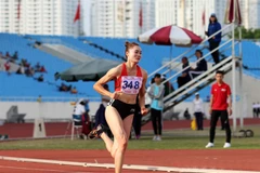 Runner Lan, swimmer Hoang to fly the flag for Vietnam at Tokyo Games