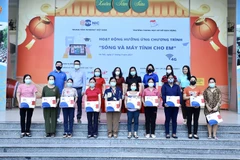 Disadvantaged students get support with internet connections 