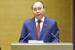 State President Nguyen Xuan Phuc takes oath of office
