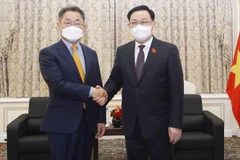 NA Chairman receives RoK firms’ leaders 