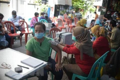 Indonesia, Malaysia tighten entry from several countries