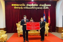 Quang Ninh assists Lao province in COVID-19 combat