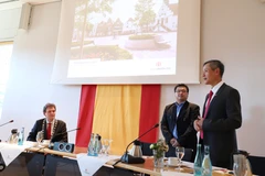 Ambassador seeks to boost Vietnam - Germany ties in nursing manpower