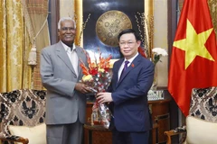 Top legislator meets leaders of India’s political parties